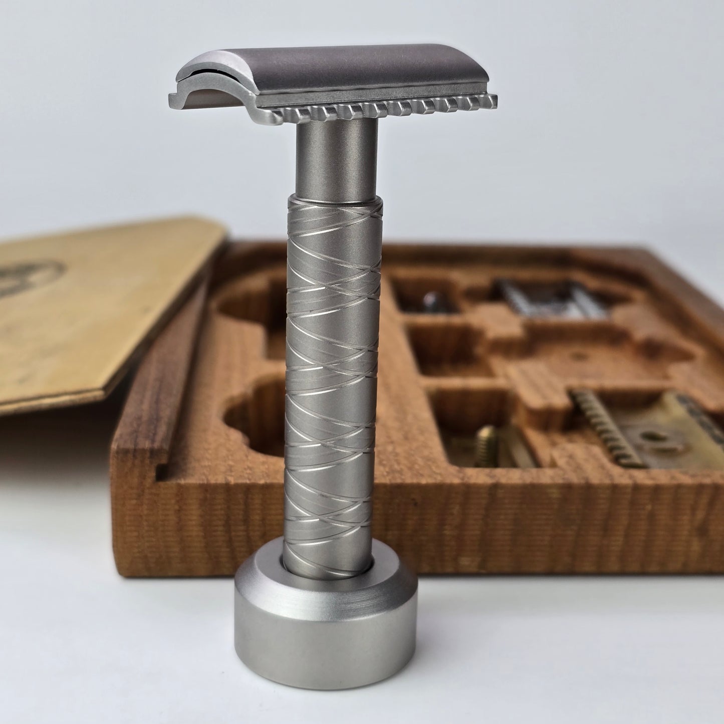 Le Maurice first Pass around Box