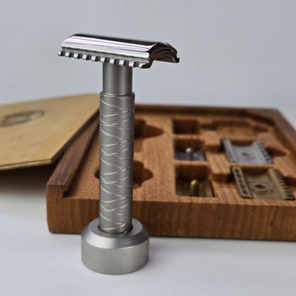 Le Maurice first Pass around Box