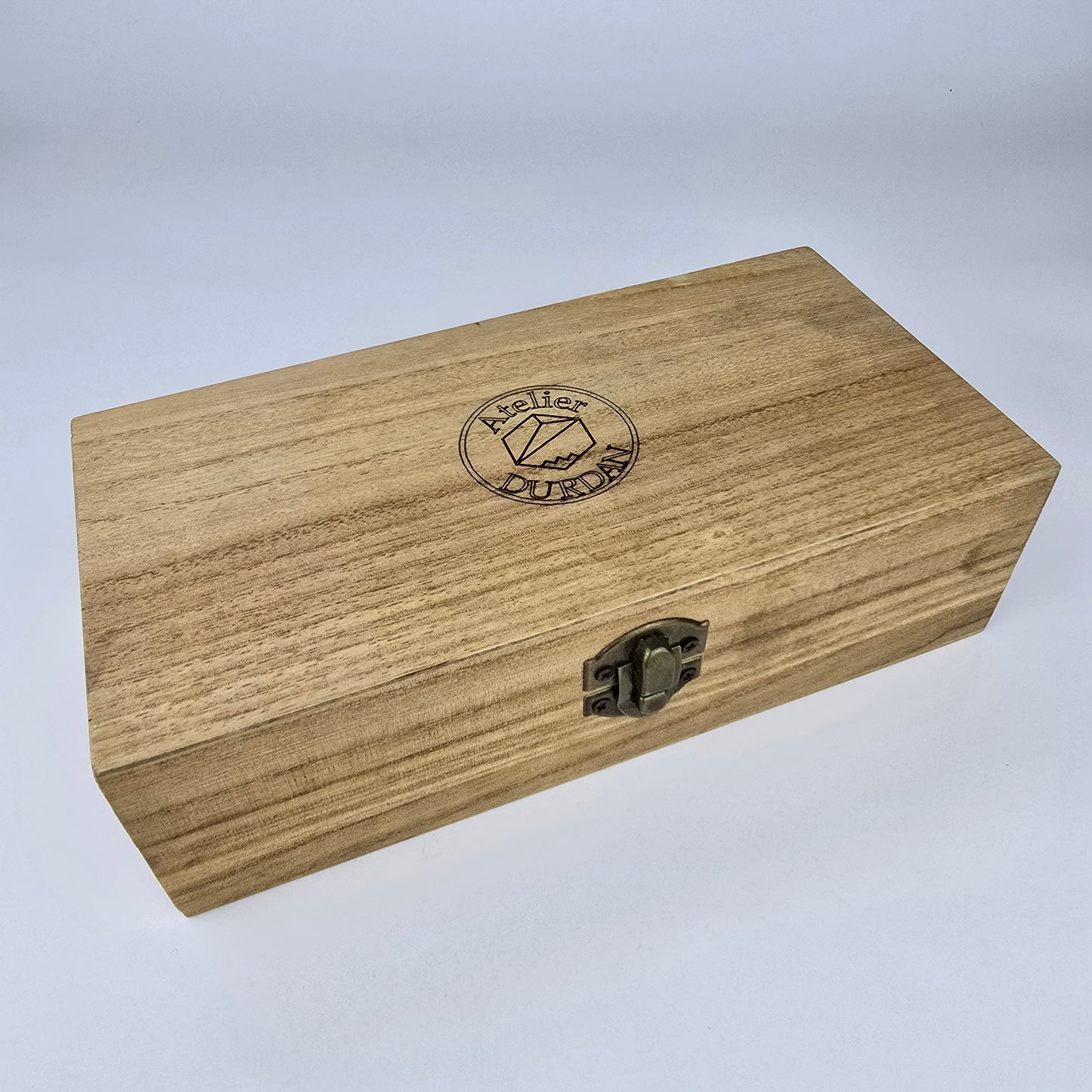 N°7 Pass around Box